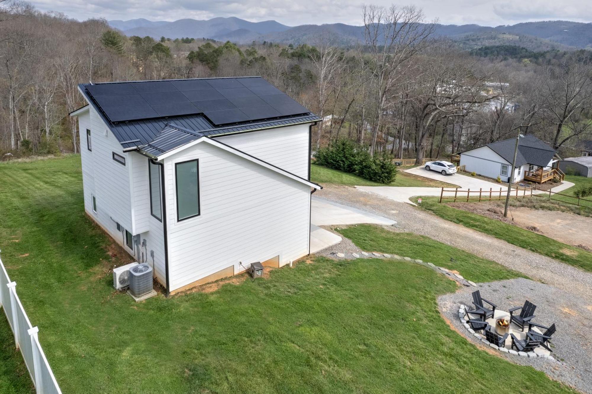 Mon Tresor, Modern Mountain Views With Deck Villa Weaverville Exterior foto